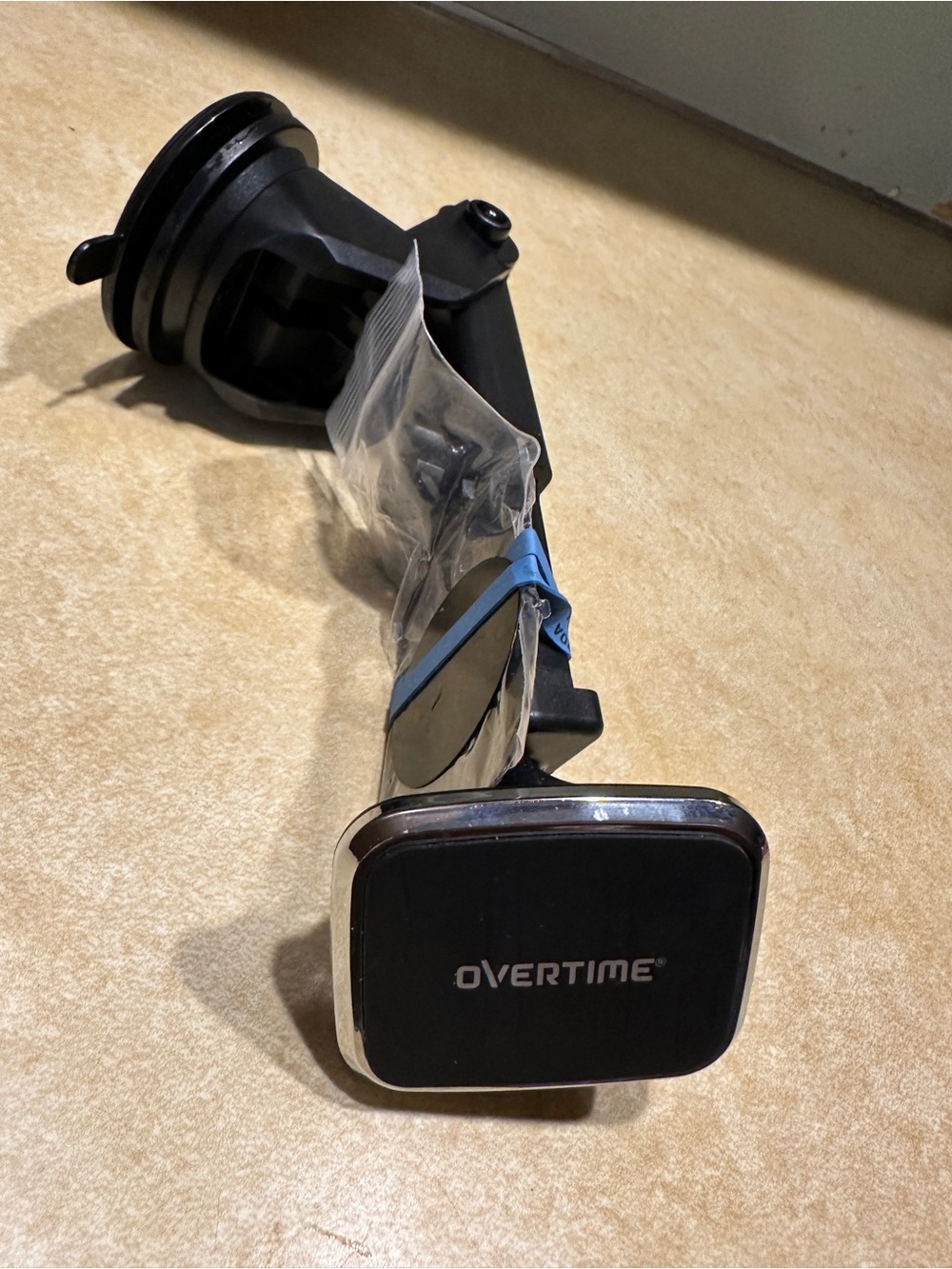 Overtime Magnetic Car Mount - Black
